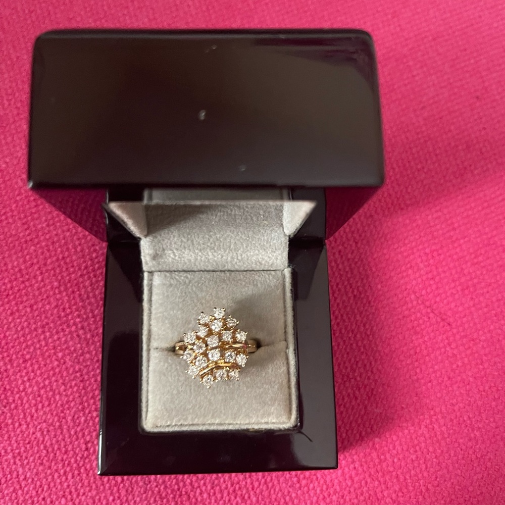 SOLD❌14k Yellow Gold Diamond Ring